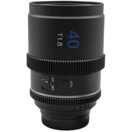 Sirui 40mm T1.8 1.33x S35 AF Anamorf objektív (semleges becsillanás) (Fujifilm X)