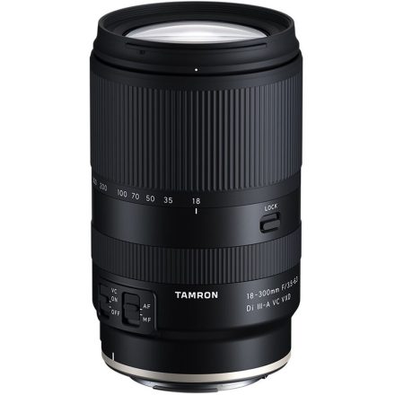 Tamron 18-300mm f/3.5-6.3 Di III-A VC VXD objektív (Canon RF)