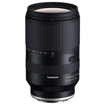 Tamron 18-300mm f/3.5-6.3 Di III-A VC VXD objektív (Sony E) (használt)