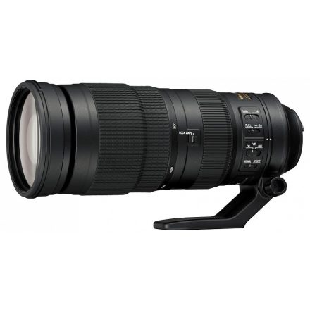 Nikon AF-S 200-500mm f/5.6E ED VR