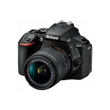 Nikon D5600 kit (DX 18-55mm f/3.5-5.6G VR)