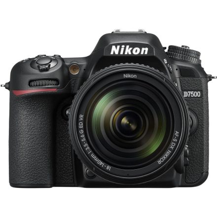 Nikon D7500 kit (18-140mm f/3.5-5.6G ED VR)